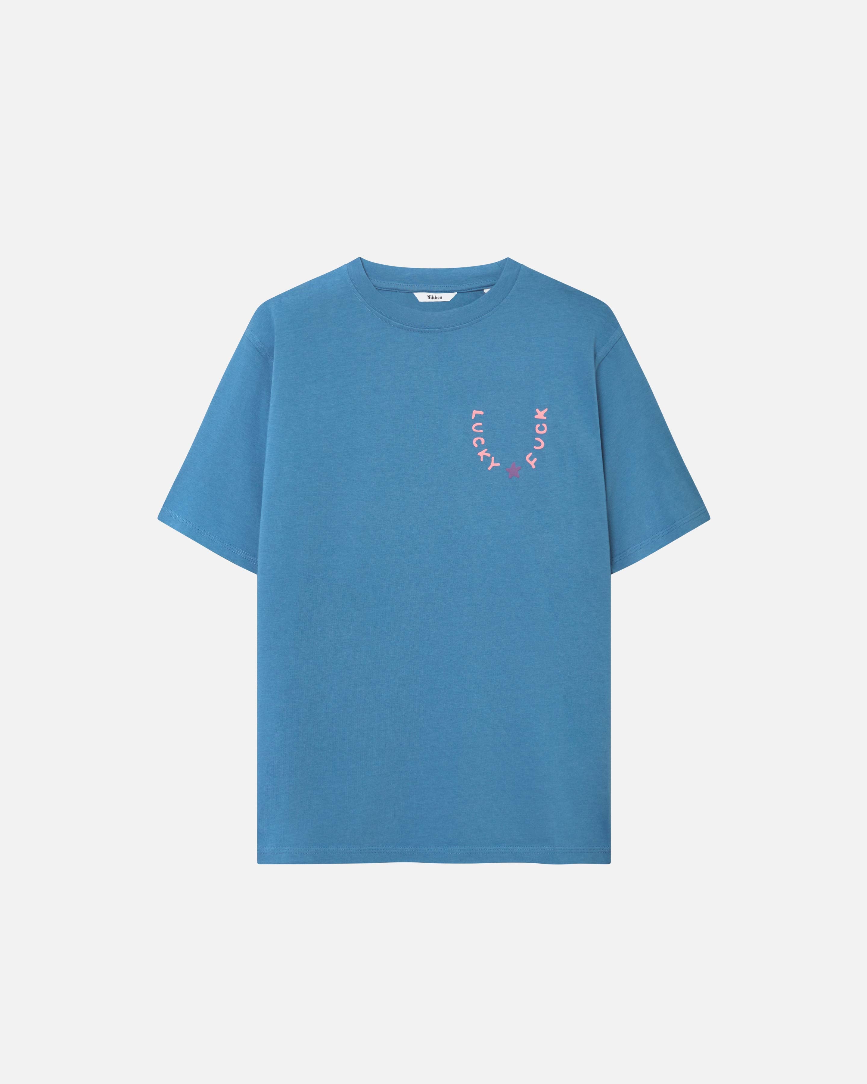 Blue t-shirt with a pink and purple chest print