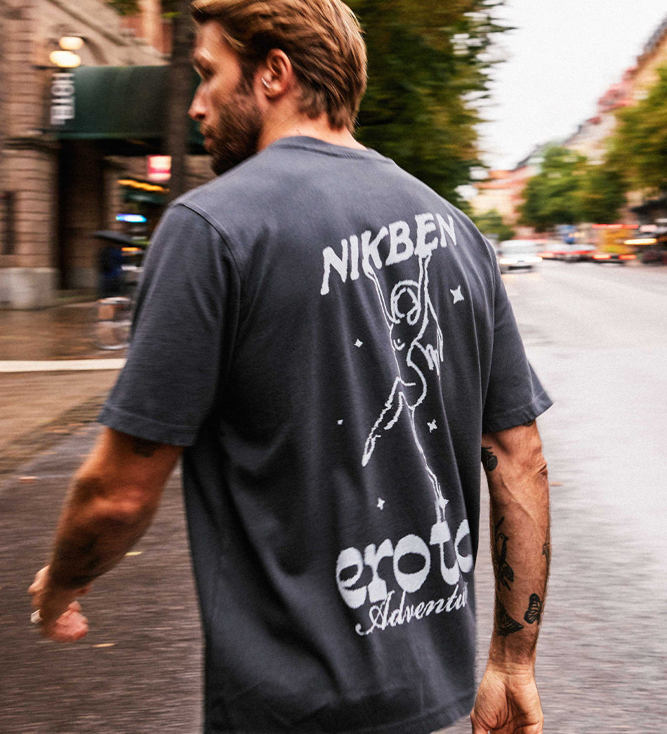 Den Svenska Synden Tee