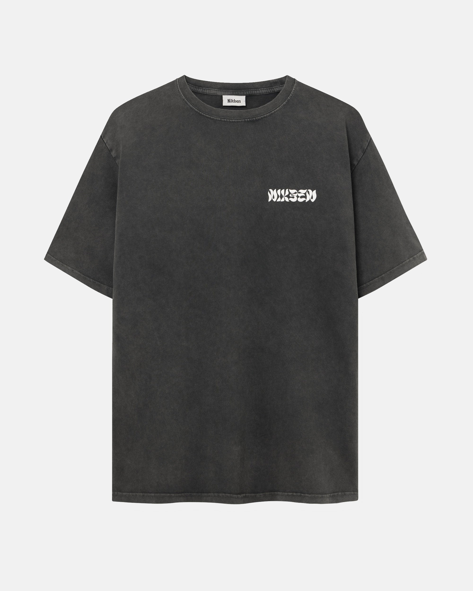 Washed black t-shirt with white 